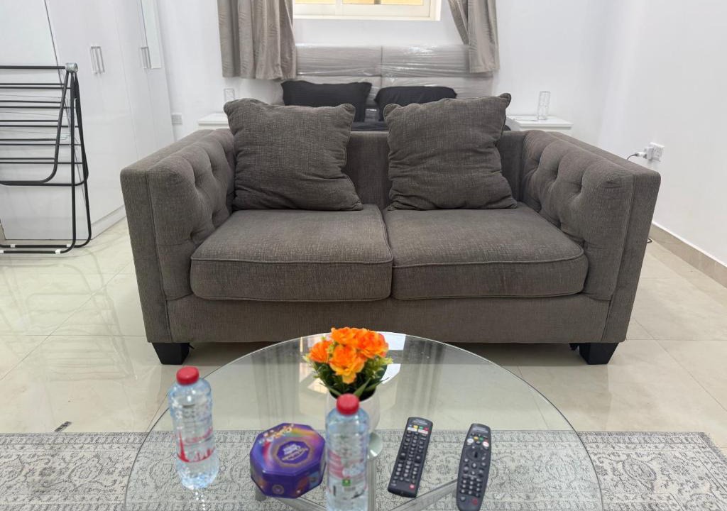 Abu Dhabi Apartment | Spacious studio 30 min from yas island and airport