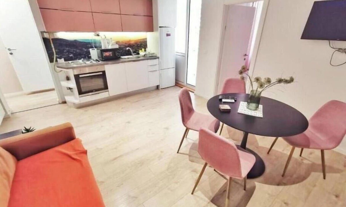 Old Town Apartment | Stay in the Heart of Sarajevo | Blue & Rose Cozy with Balcony & Self Check-in