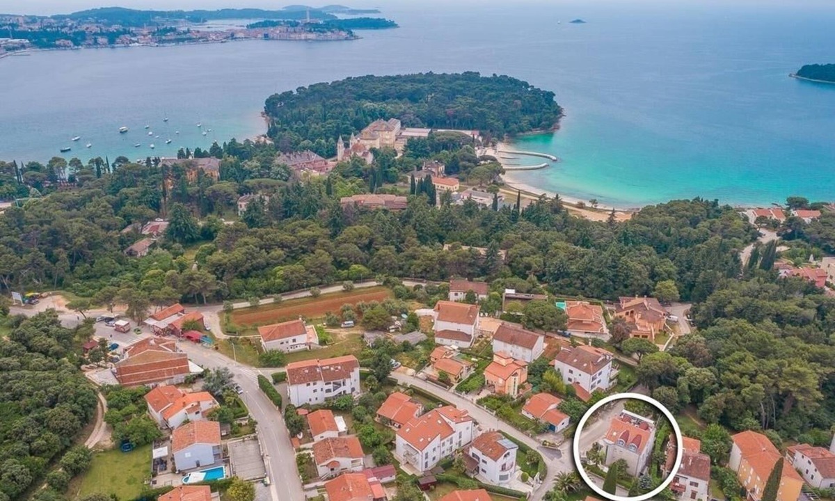 Borik Apartment | Studio apartment in Rovinj with Terrace, Air condition, WIFI, Washing machine (4686-4)
