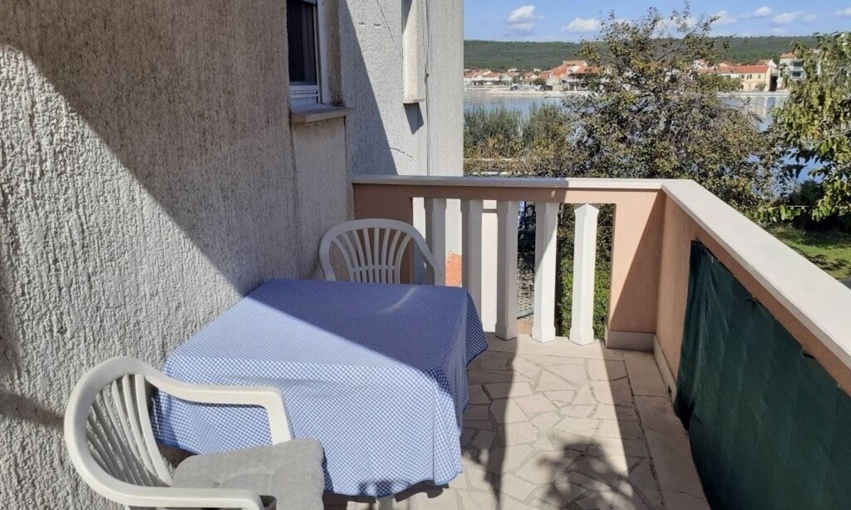 Sukosan Apartment | Studio apartment in Sukošan with Seaview, Balcony, Air condition, Washing machine (151-1)