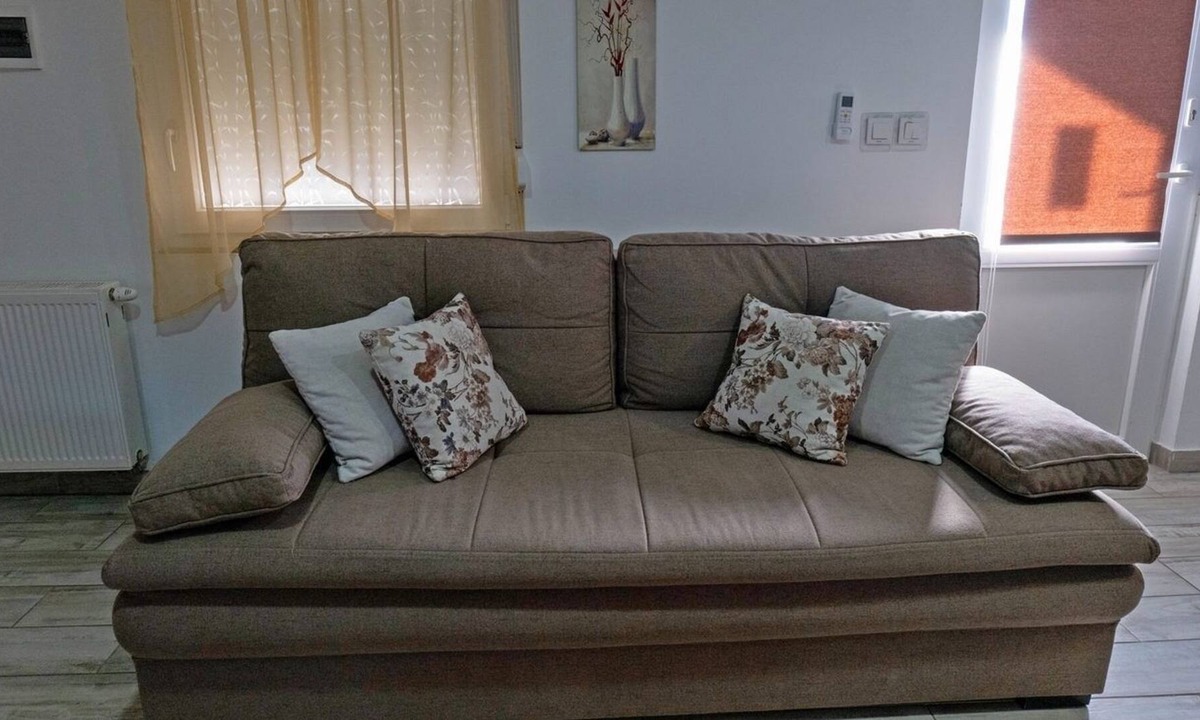 Garesnica Apartment | Studio flat with balcony Garešnica, Bjelovarska (AS-20695-b)