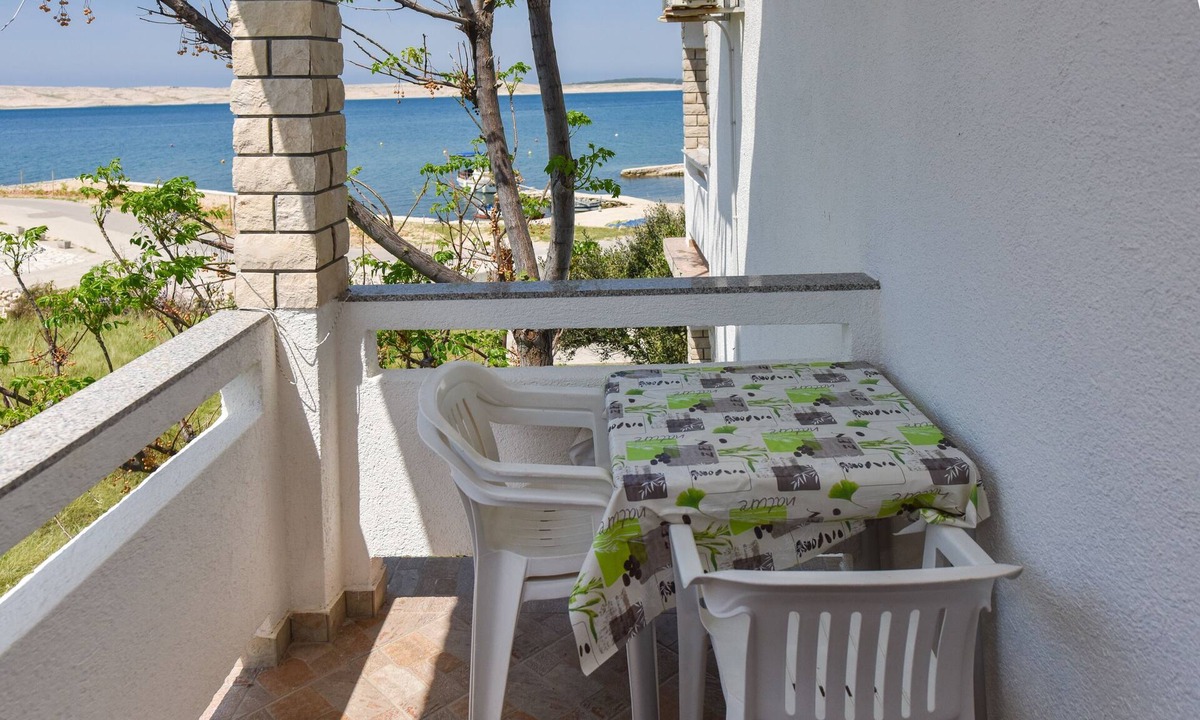 Kustici Apartment | Studio flat near beach Kustići, Pag (AS-6353-b)