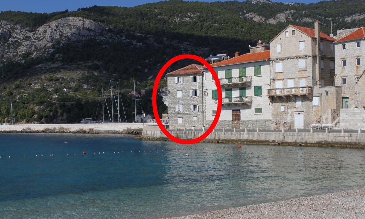 Komiza Apartment | Studio flat with air-conditioning Komiža, Vis (AS-9703-a)