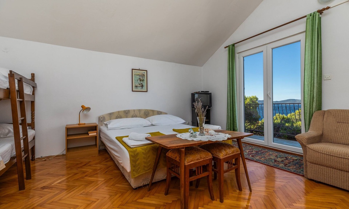 Marusici Apartment | Studio flat with balcony and sea view Marušići, Omiš (AS-21608-a)