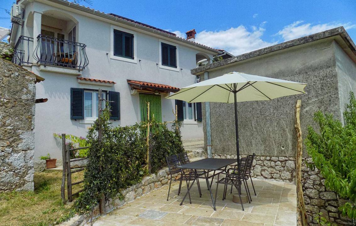 Zagore Apartment | Studio flat with terrace and sea view Zagore, Opatija (AS-13277-b)