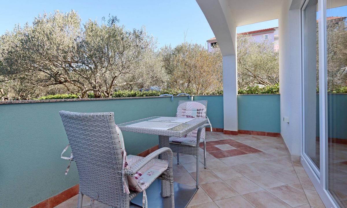 Mundanije Apartment | Studio flat with terrace Mundanije, Rab (AS-21543-a)