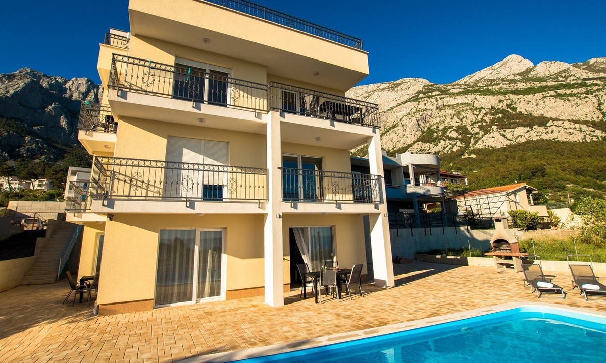 Ratac Villa | Studio with shared pool MAMATO-A10