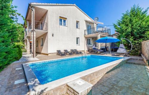 Mali Vareski House | Stunning Home In Peruski