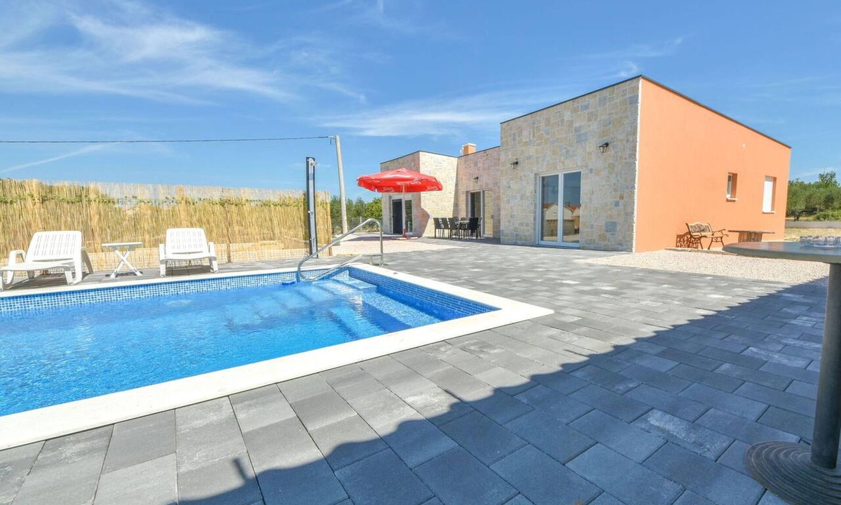 Korlat House | Stunning private villa for 8 people with A/C, WIFI, private pool, TV, terrace and panoramic view