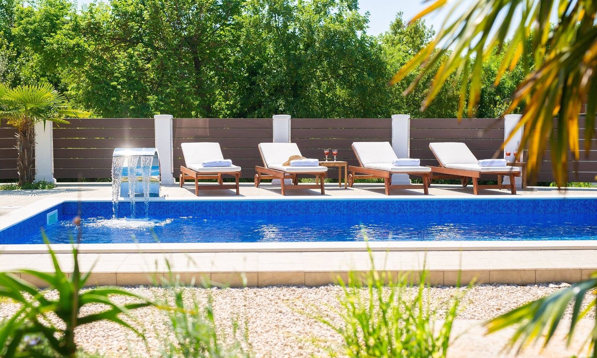 Polje Villa | Stunning, renovated villa with a private outdoor pool on the island of Krk