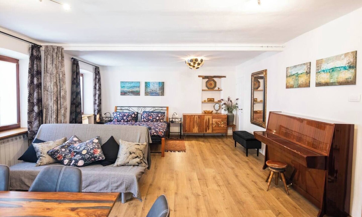 Kobarid Apartment | Stylish renovated apartment in beautiful mountain village
