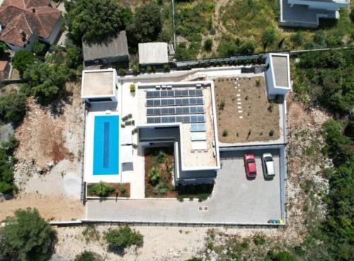 Rogac Villa | Sunset Villa Aves with Pool, Gym and Sauna