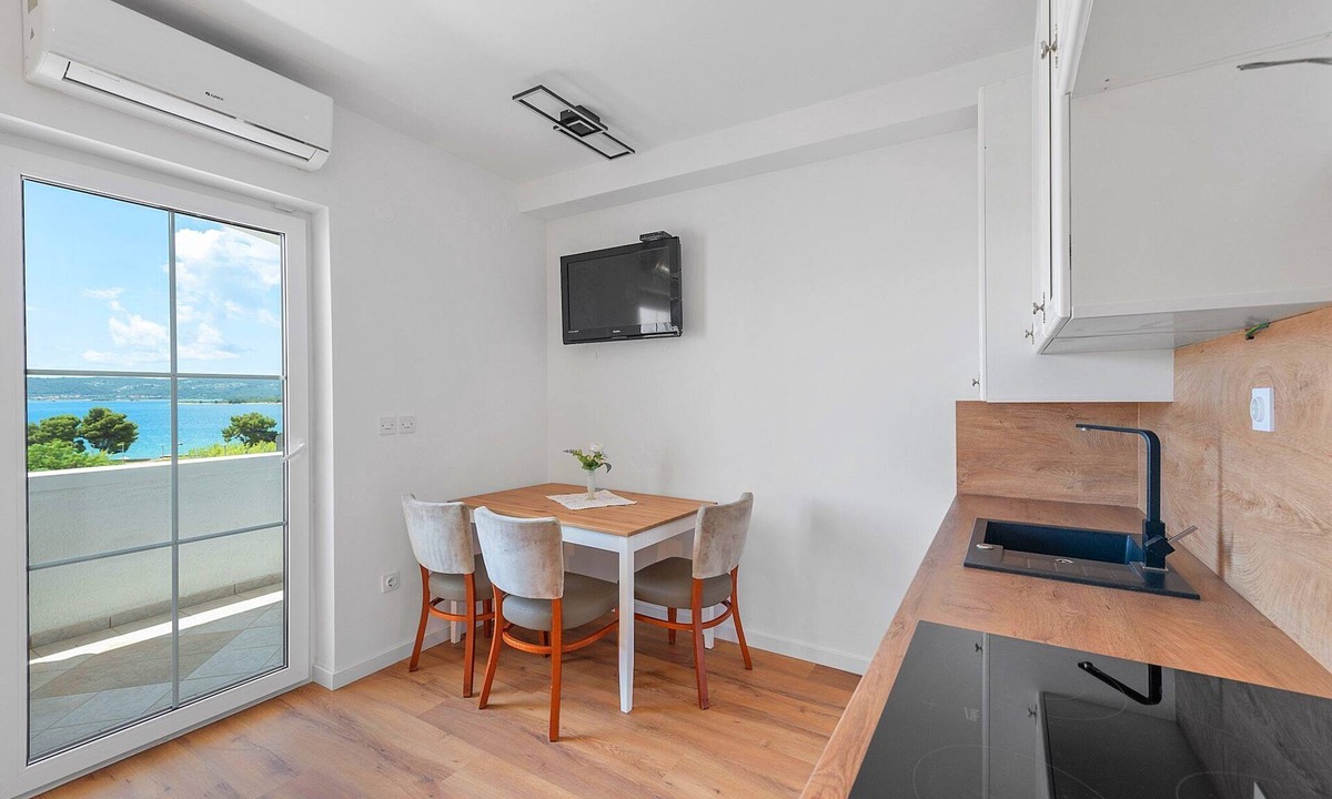 Sveti Filip i Jakov Apartment | Sveti Filip i Jakov Apartment for 2