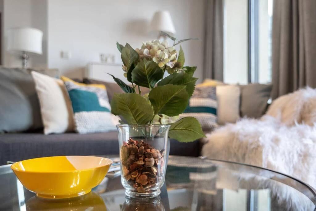 Jumeirah Beach Residence Apartment | The Smart Concierge - Bahar 6