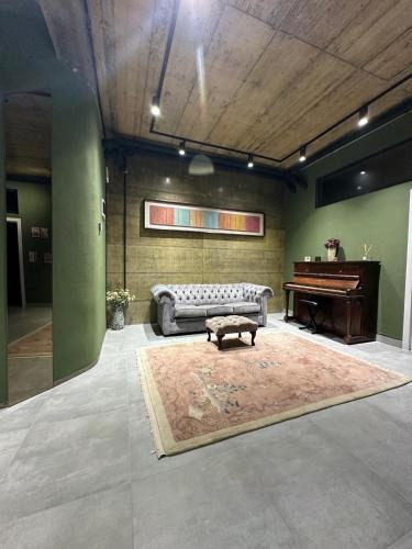 Porumbacu de Jos House | The Underground MOOTEL