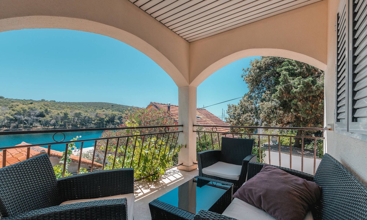 Terrace Sea Molat | Molat
