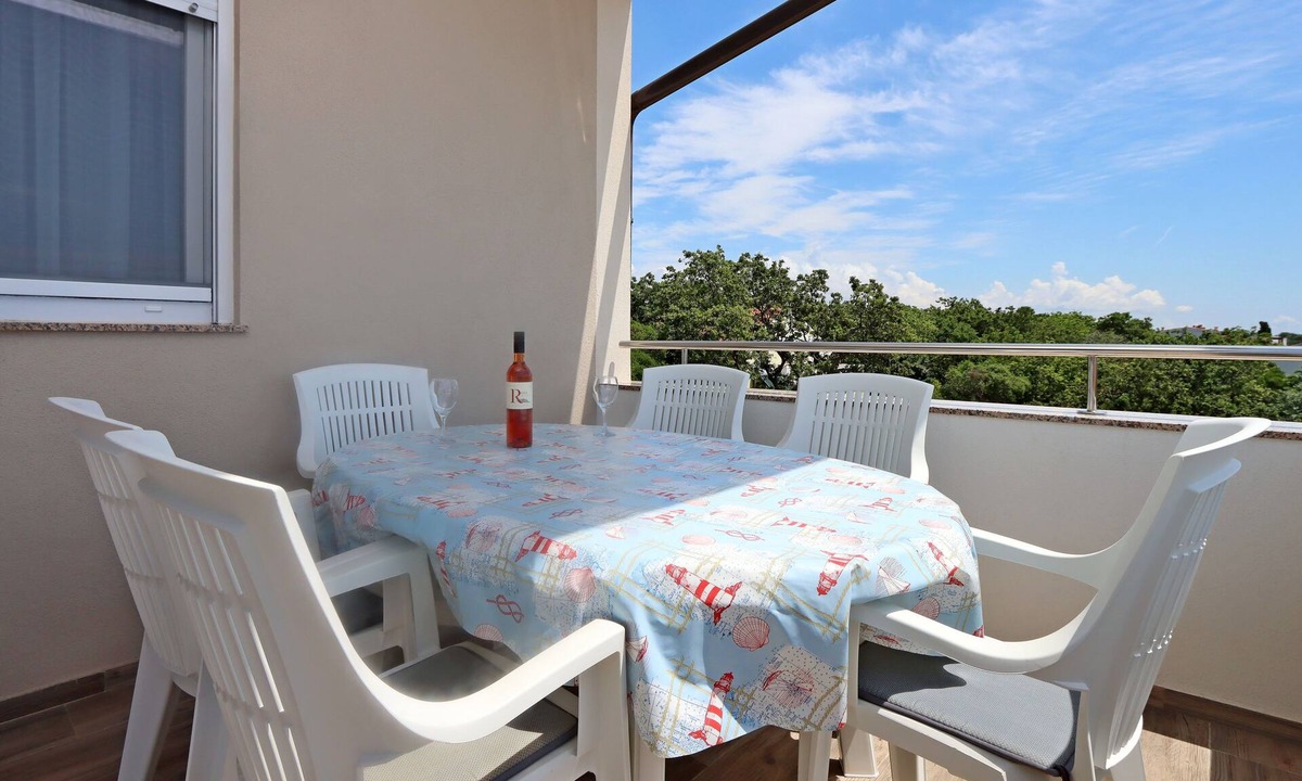 Potocnica Apartment | Two bedroom apartment with terrace and sea view Potočnica, Pag (A-21446-a)