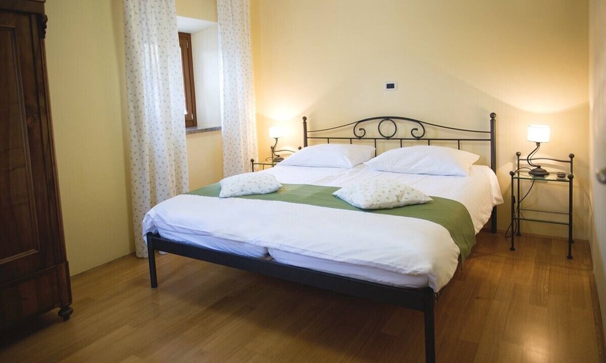 Lokev Apartment | Two bedroom apartment at Guesthouse Muha