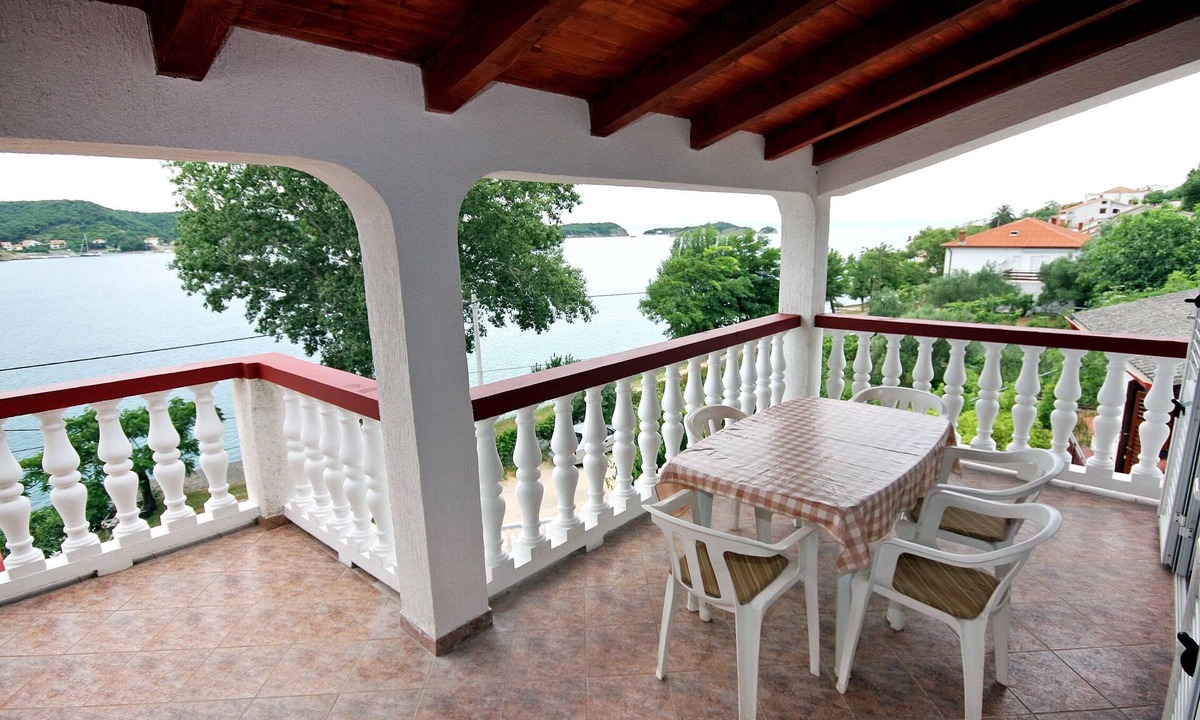Supetarska Draga Apartment | Two bedroom apartment near beach Supetarska Draga - Gornja (Rab) (A-2016-d)