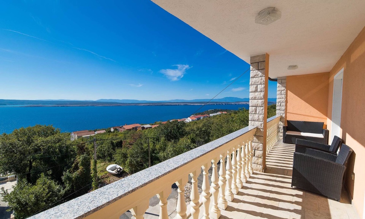 Dramalj Apartment | Two bedroom apartment with a swimming pool Dramalj, Crikvenica (A-5594-b)