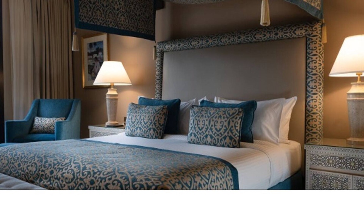 Al Aqah Hotel | Unwind in an Inviting Room with Side Sea Views - Near Beach Adventures