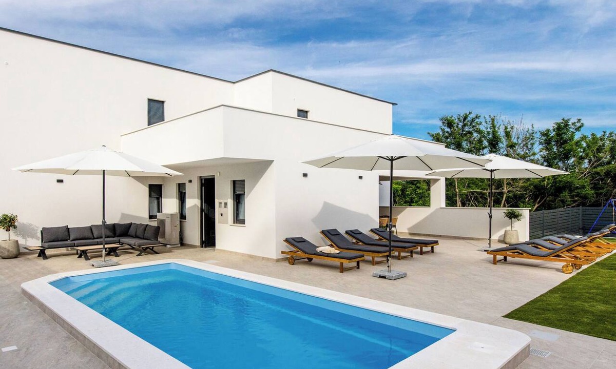Lopar House | Vacation home Antica by Interhome