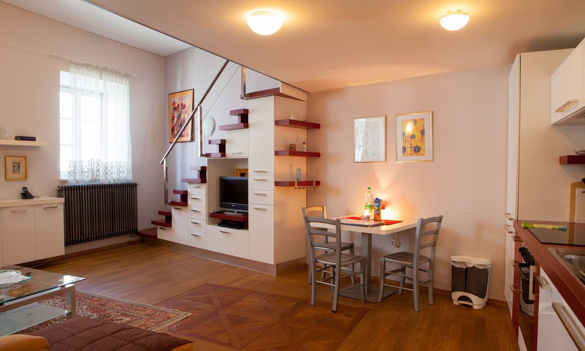 Ljubljana City Centre Apartment | Vesna Tour As/Attractive 1BR apartment in the center, free AC and WiFi
