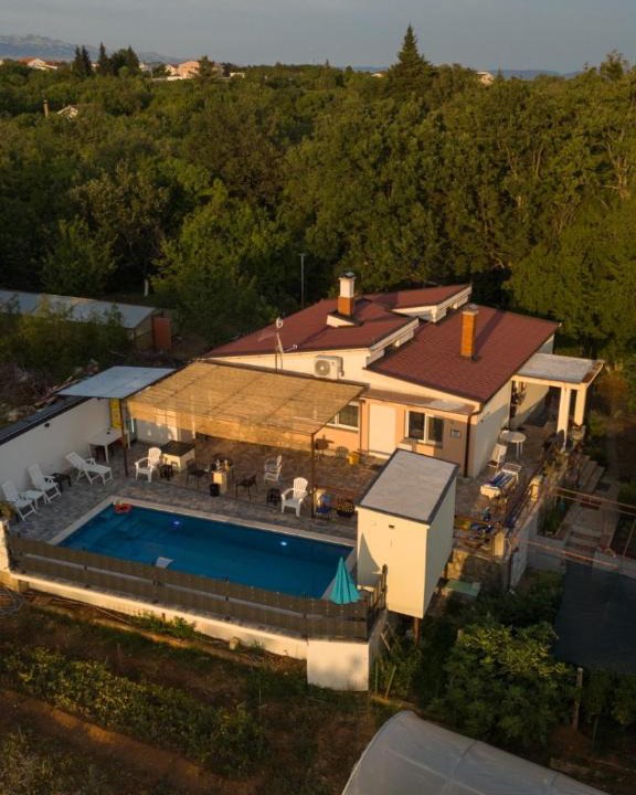 Trn Villa | Vila Drago