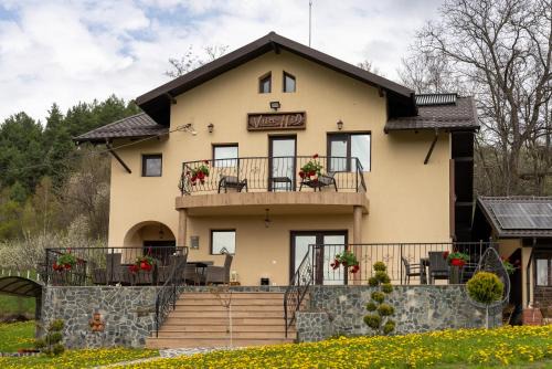 Arefu Villa | Vila N&D