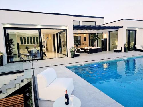 Mali Radic Villa | Vila Salkic