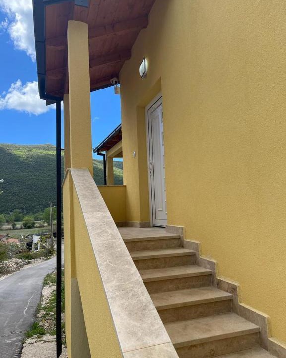 Trn Villa | Vila Trebizatto