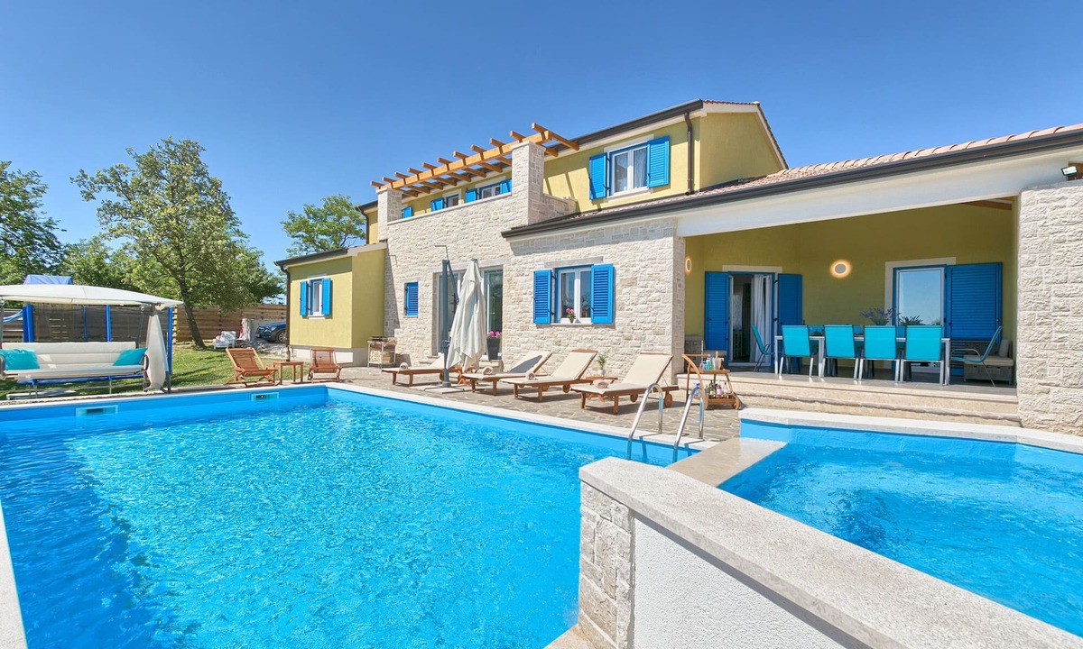 Muzini Villa | Villa 1404/13169 (Istria - Žminj), 25000m from the beach