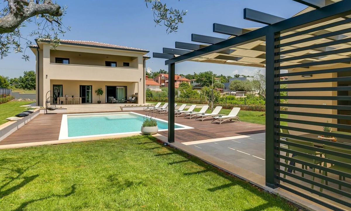 Porec Villa | Villa Amoroso by Villas Guide