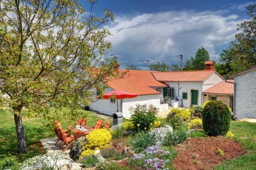 Gracisce Villa | Villa Angelina