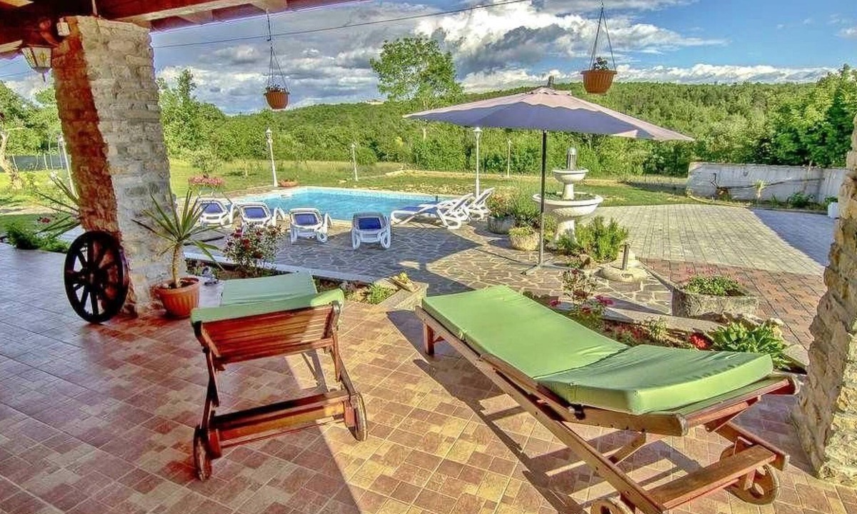 Sveti Bartol House | Villa Anna by Interhome