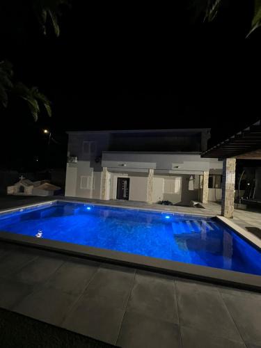 Sevid Villa | Villa Ante Škina