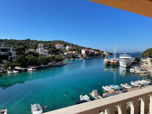 Razanj Apartment | Villa Antoni
