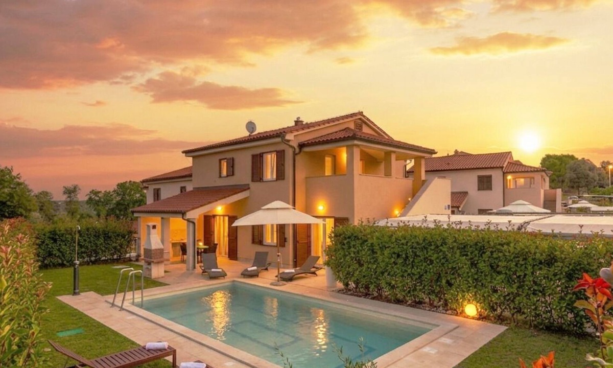 Banjole Villa | Villa Banjole by WiiBuk