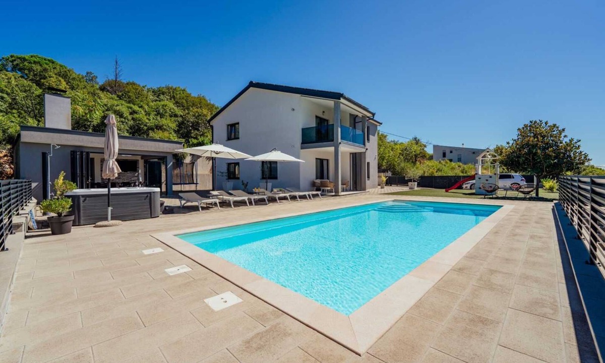 Imotski Villa | Villa Blue Lake Imotski