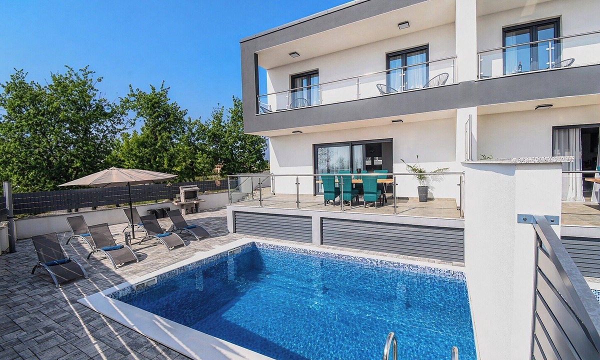 Kanfanar Villa | Villa Canfanaro 2 near Rovinj by Istrabook