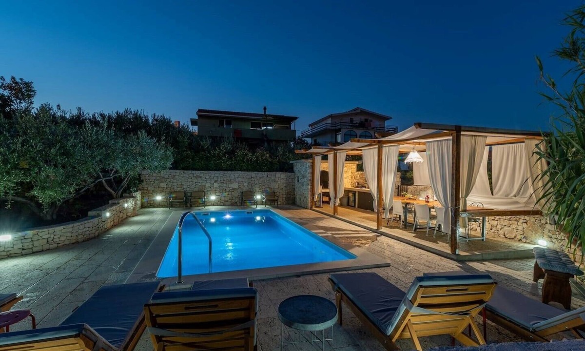 Slatine Villa | Villa Dome on the Island of Čiovo