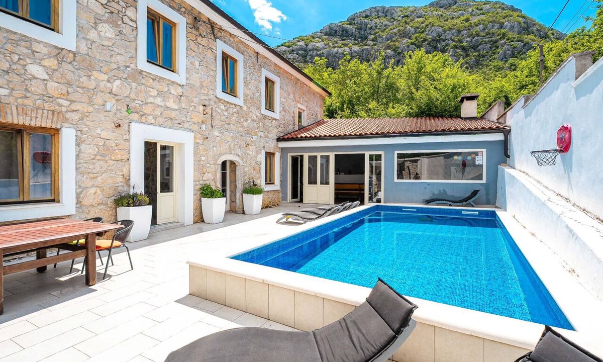 Tribalj Villa | Villa Elefant by Villas Guide