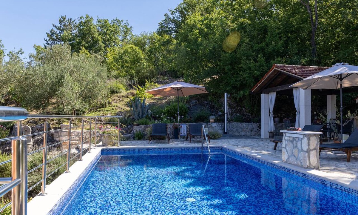 Grubine Villa | Villa Emanuela by Villas Guide