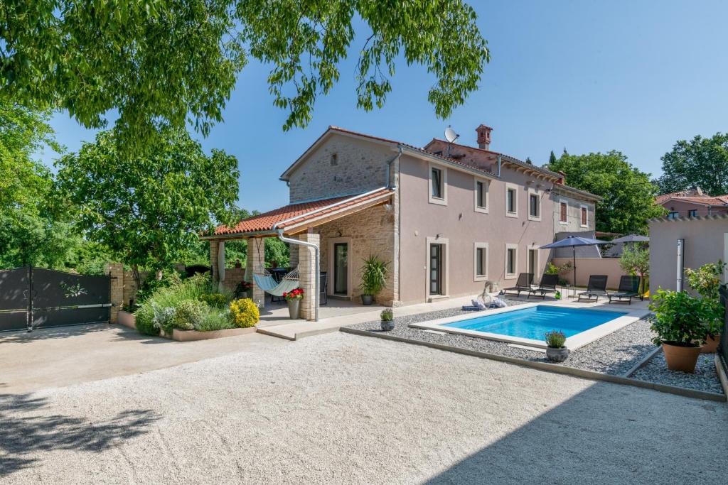 Pinezici Villa | Villa Ena with private pool