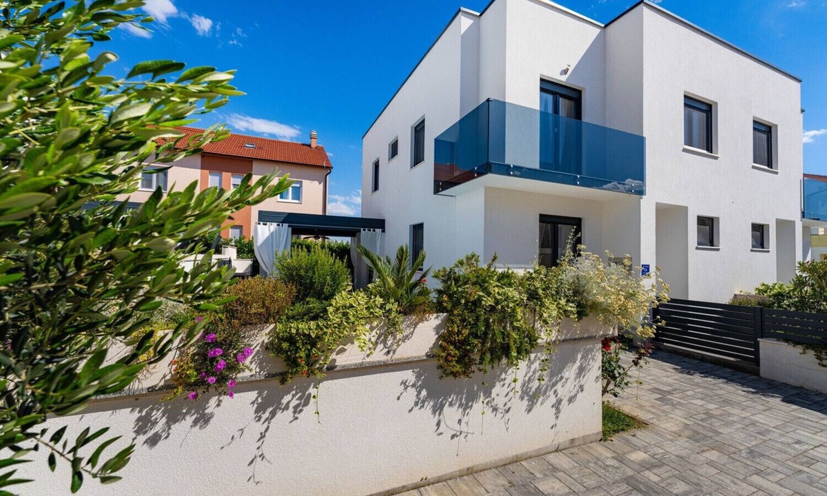 Vodice Villa | Villa Essenza Mare in Vodice with private pool & pet friendly - only 650 meters from the beach