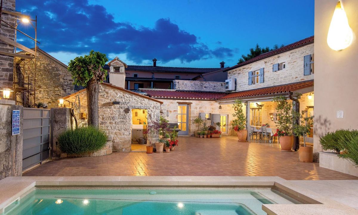 Foli Villa | Villa Folirantica (Istria - Svetvinčenat)