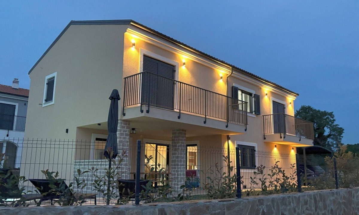 Farini Villa | Villa for 8 people in Višnjan near Poreč