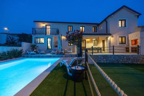Sveti Vid-Miholjice Villa | Villa Fran, Krk