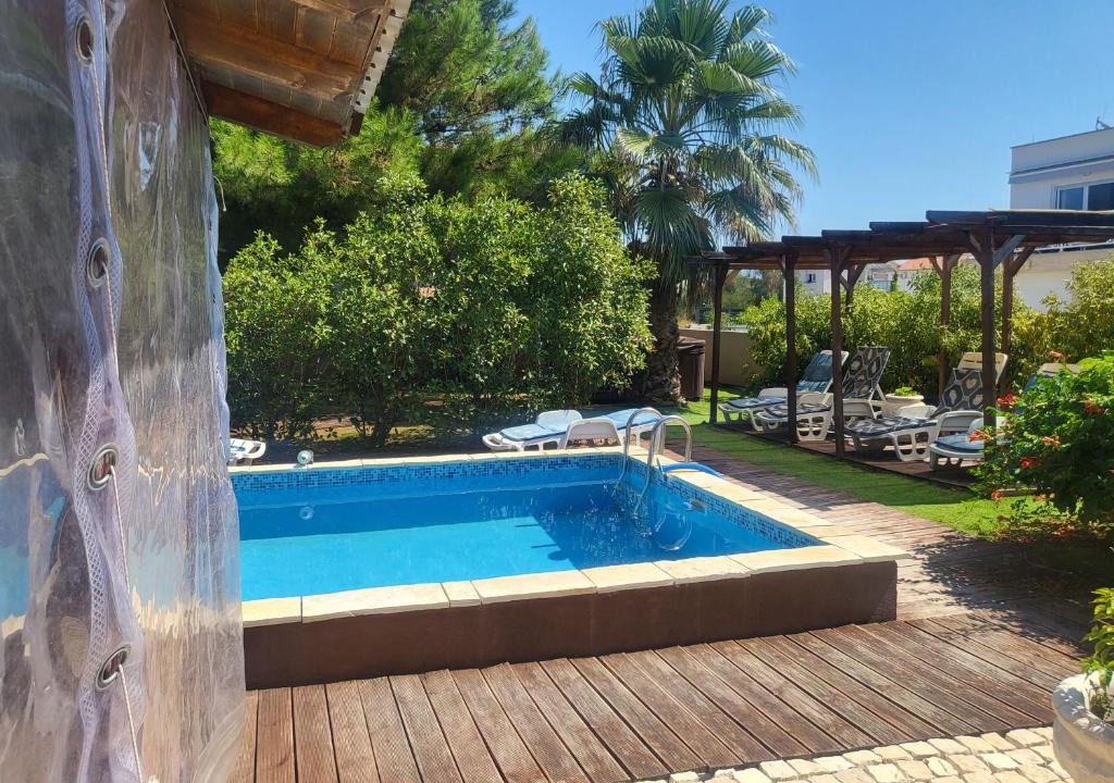 Vir Apartment | Villa Garden