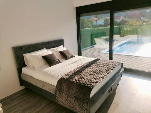 Pocitelj Villa | Villa Grey